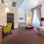Hotel President 4*