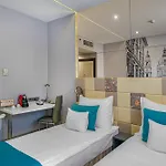 President Budapest, Affiliated By Melia 4*