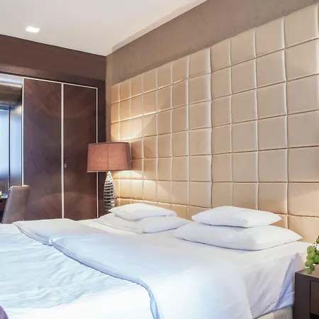 President 4* בודפשט