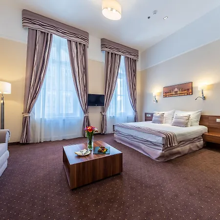 Hotel President 4*