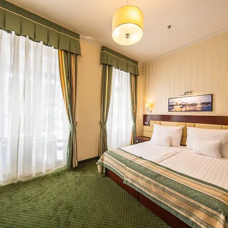 President Hotel