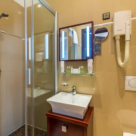 Отель President Budapest, Affiliated By Melia 4*