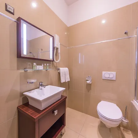 President Budapest, Affiliated By Melia
