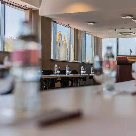 President Budapest, Affiliated By Melia 4*