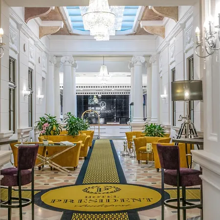 Hotel President
